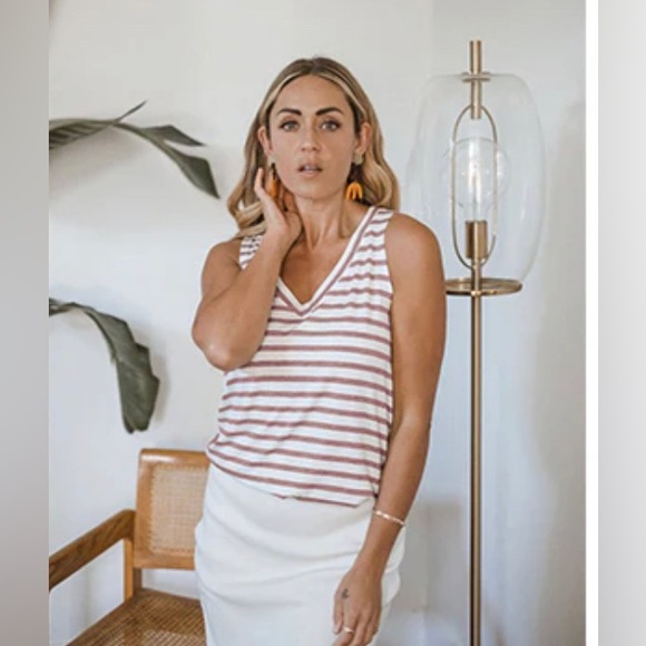 Jackson Rowe Tops - Jackson Rowe Girlfriend tank